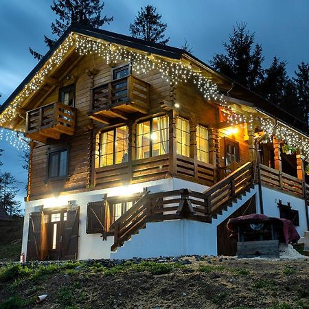 Tulean Cabin Săcel Eksteriør bilde