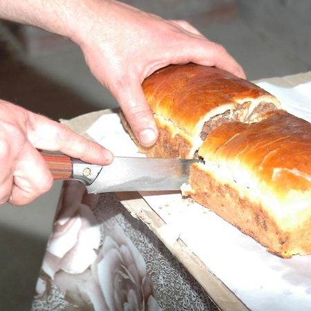Tulean Cabin Săcel Eksteriør bilde